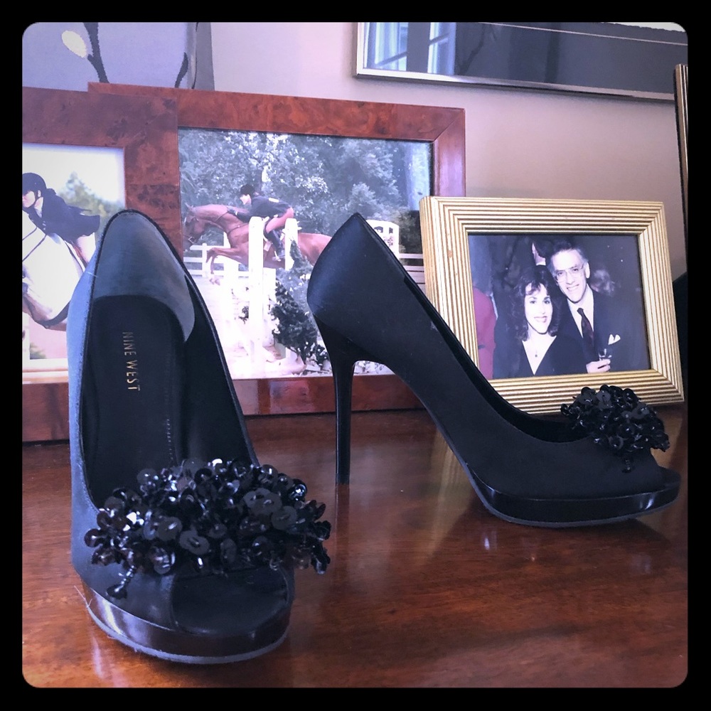 Silk platform/paten leather  heels, Stunning!